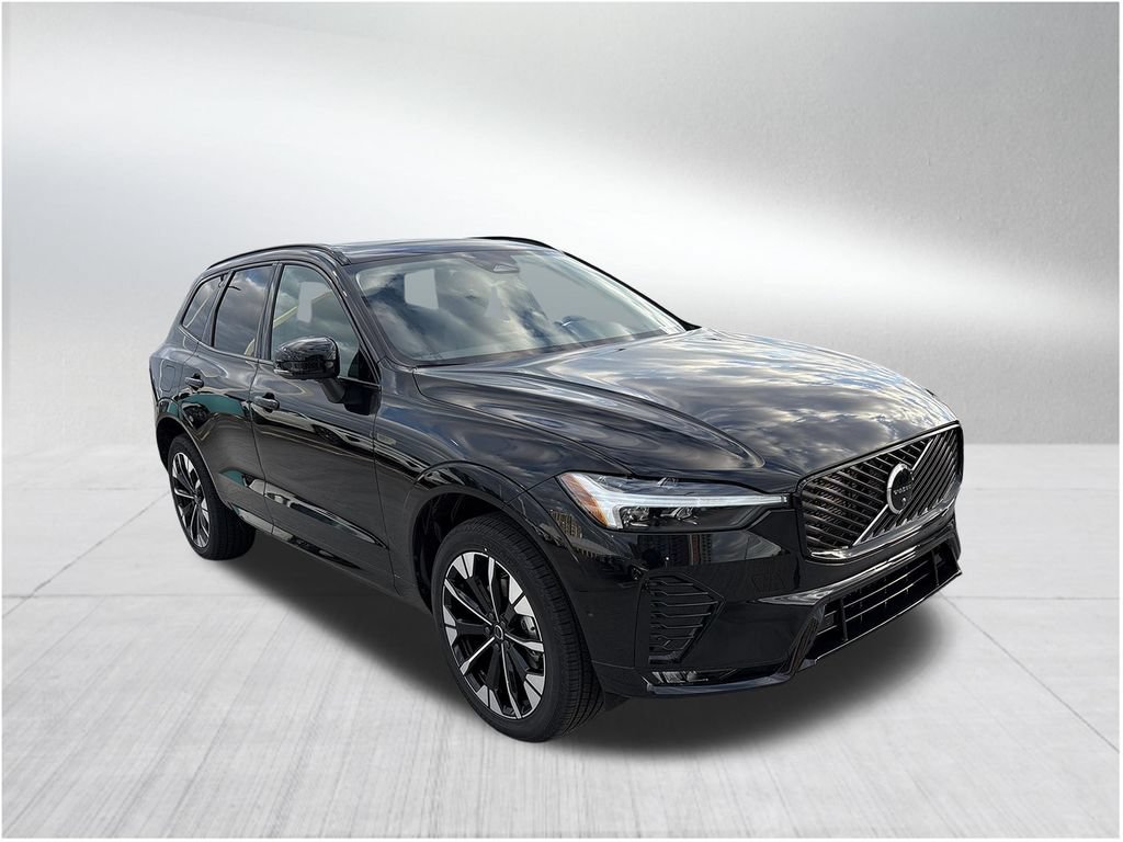 New 2026 Volvo XC60 B5 Plus AWD/4WD image 3