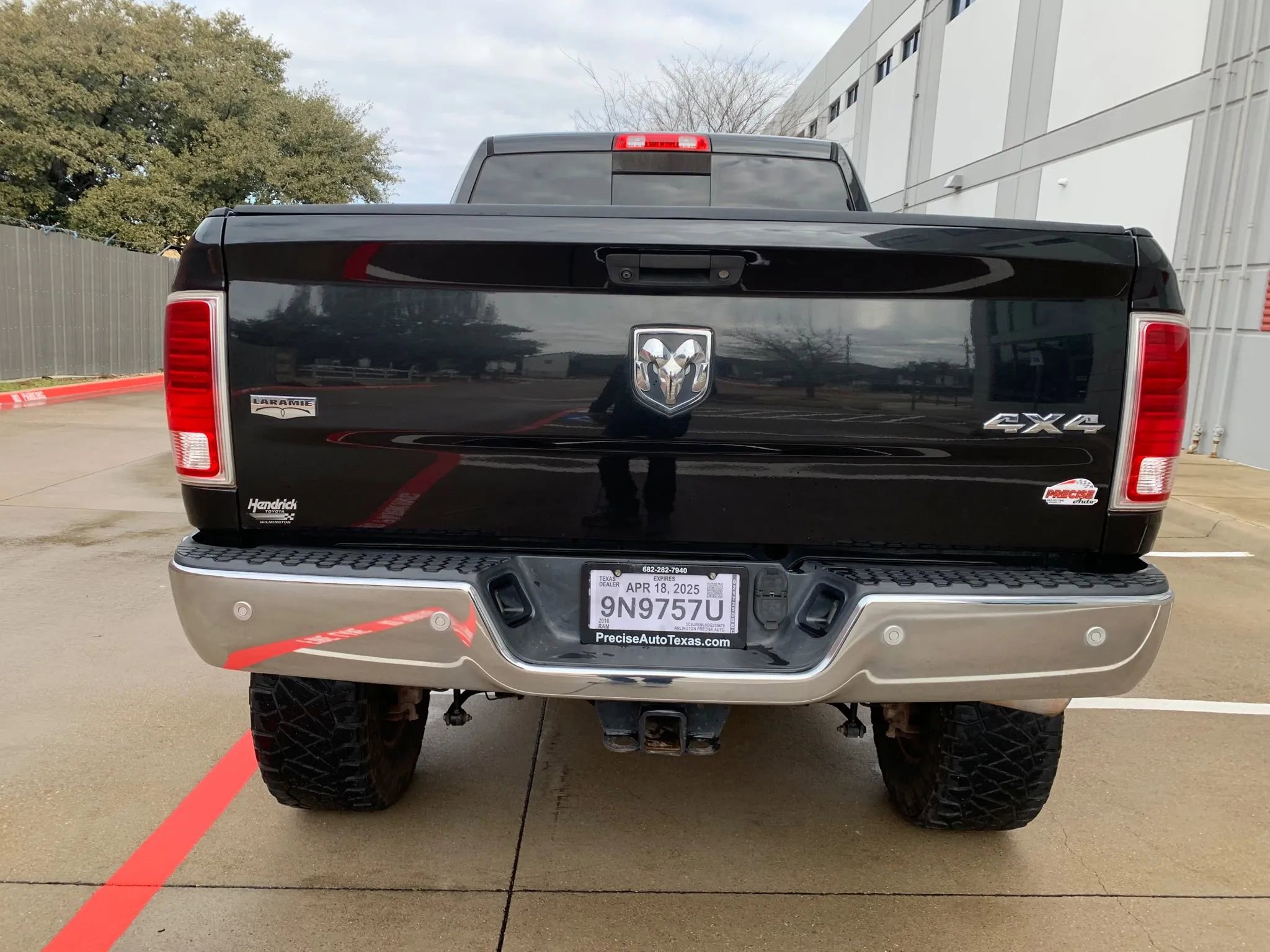Used 2016 RAM 2500 Laramie image 11