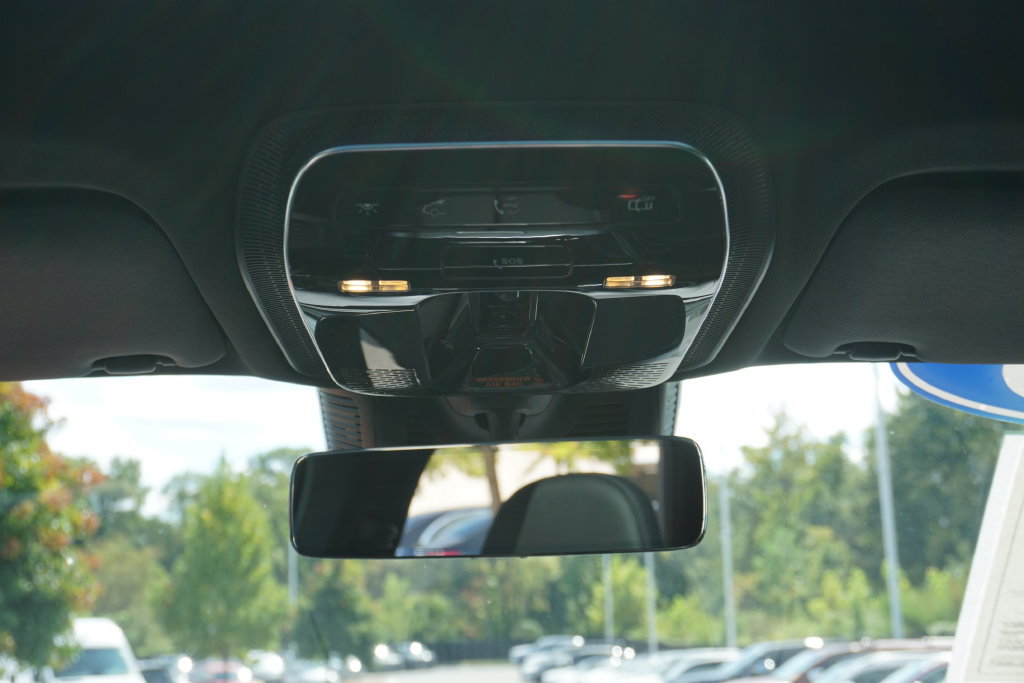 Certified 2025 Mercedes-Benz GLC 300 image 31