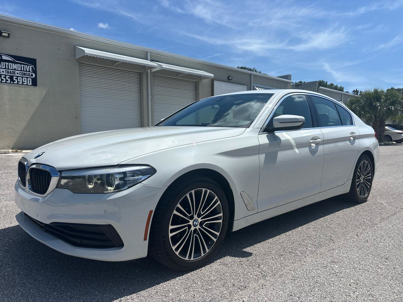 Used 2019 BMW 530i RWD image 2