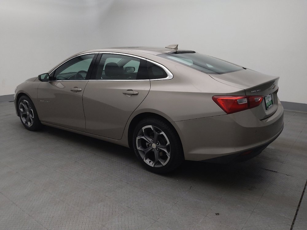 Used 2024 Chevrolet Malibu LT image 3