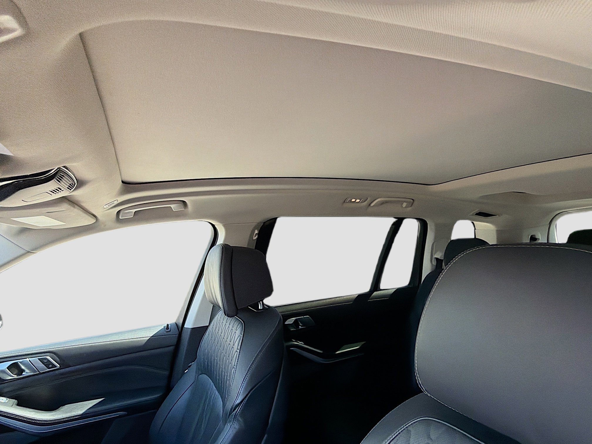 Used 2023 BMW X7 xDrive40i image 29