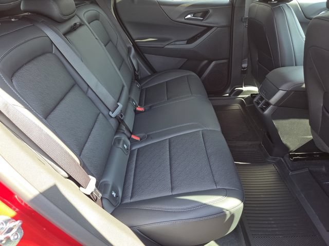 New 2026 Chevrolet Equinox LT w/ Convenience Package II AWD/4WD image 21