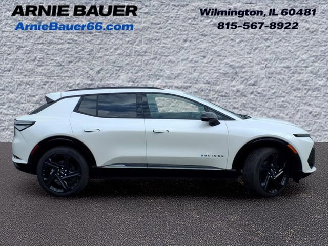 Used 2025 Chevrolet Equinox EV RS w/ Convenience Package II AWD/4WD image 4