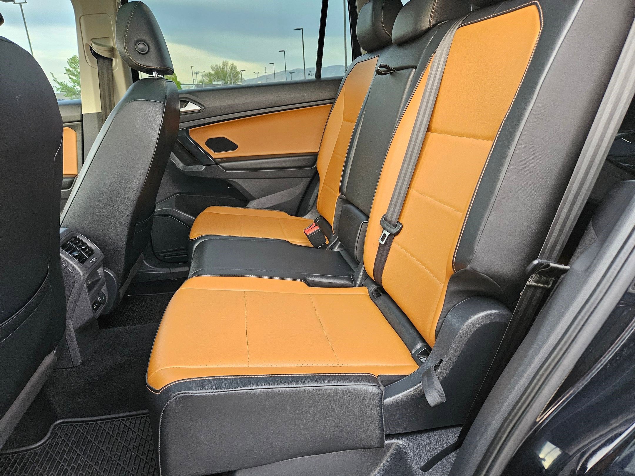 Used 2019 Volkswagen Tiguan SE image 29