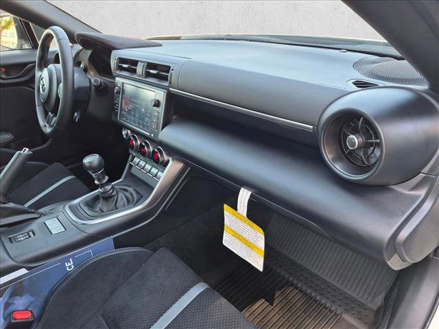 Used 2024 Toyota GR86 Premium RWD image 21