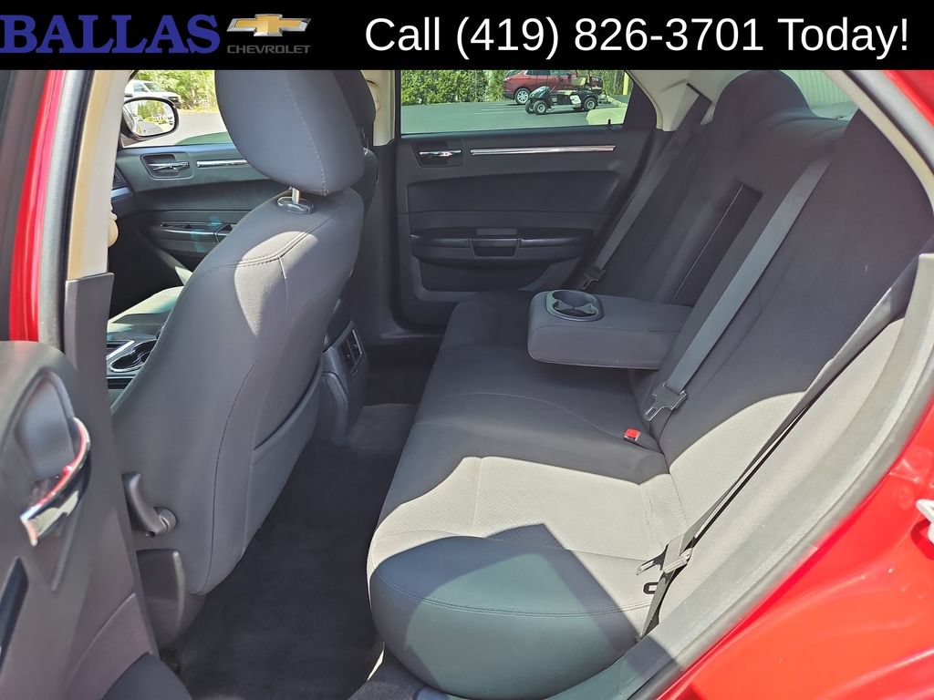 Used 2010 Chrysler 300 Touring Plus RWD image 24