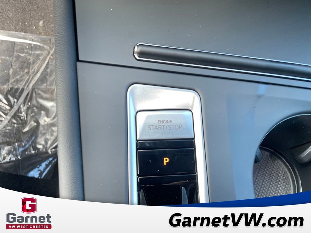 New 2026 Volkswagen Atlas Cross Sport SE AWD/4WD image 36