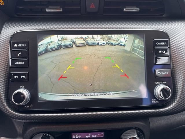 Used 2022 Nissan Kicks SV image 16