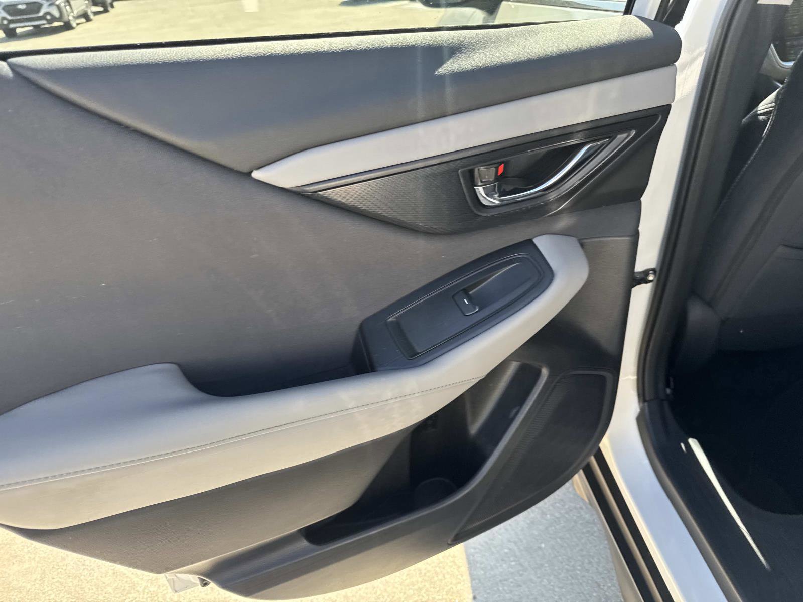 Used 2023 Subaru Outback Premium image 12