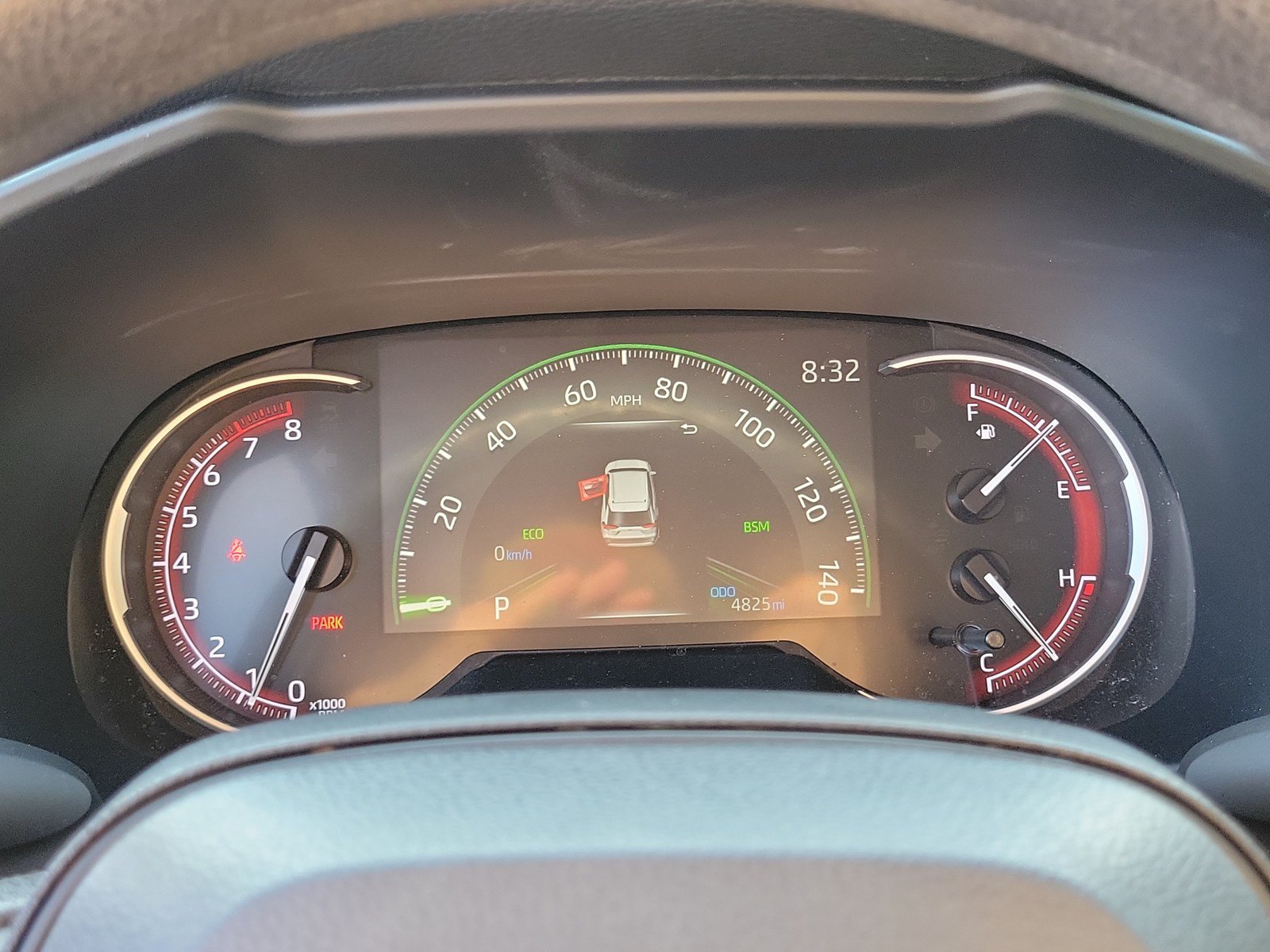 Used 2025 Toyota RAV4 XLE w/ Convenience Package FWD image 20