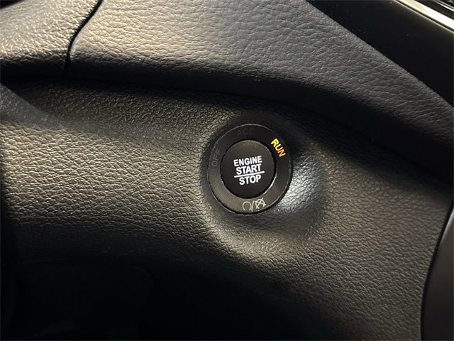 Used 2022 Jeep Cherokee Limited image 17