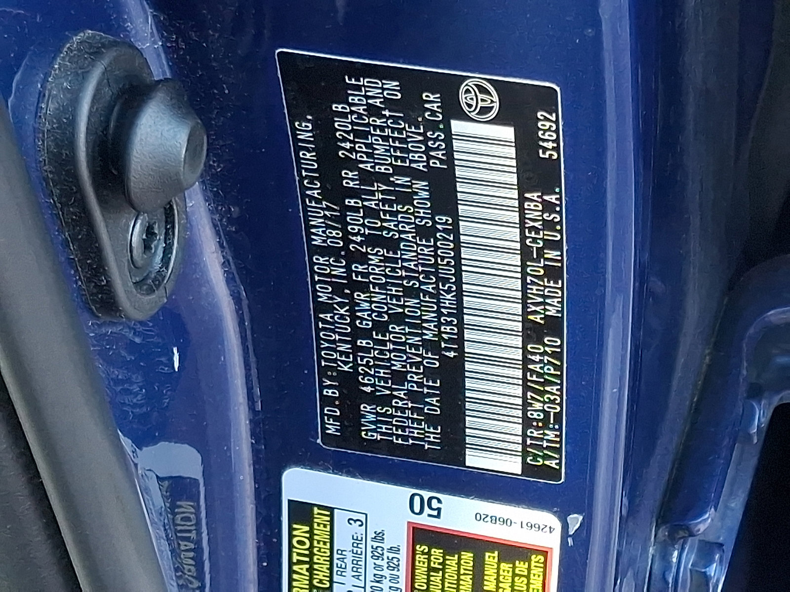 Used 2018 Toyota Camry LE image 25