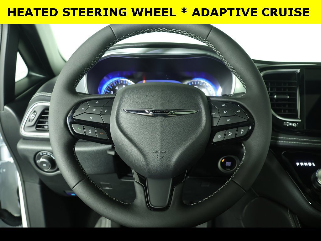 New 2026 Chrysler Pacifica Limited image 6