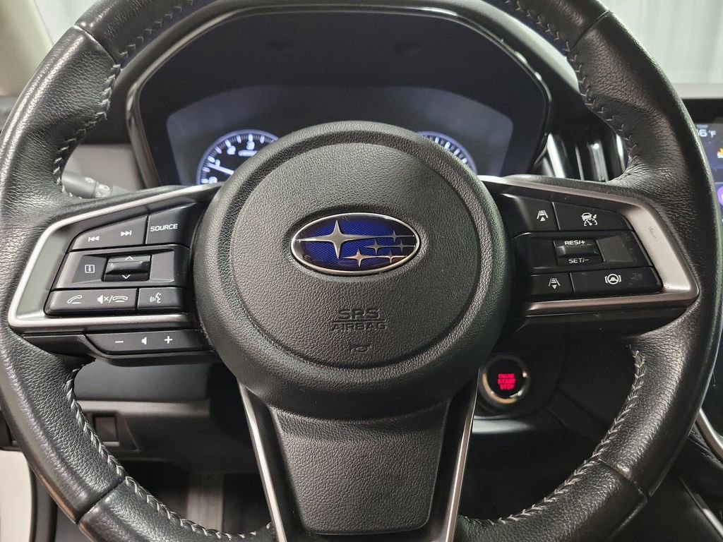 Used 2023 Subaru Outback Premium AWD/4WD image 18