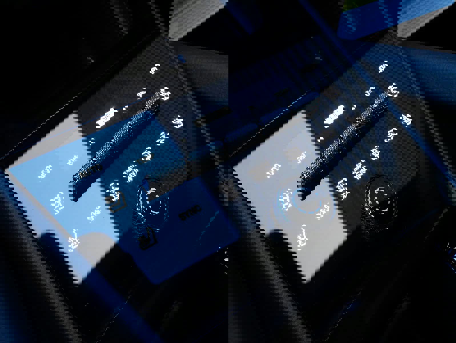 New 2025 Porsche Cayenne image 16