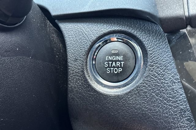 Used 2018 Toyota Sienna SE w/ SE Preferred Package FWD image 26