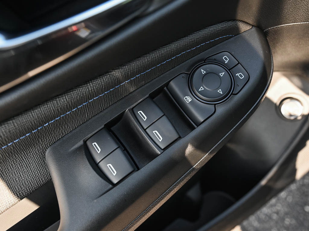 New 2026 Buick Envista Sport Touring w/ Convenience I Package FWD image 17