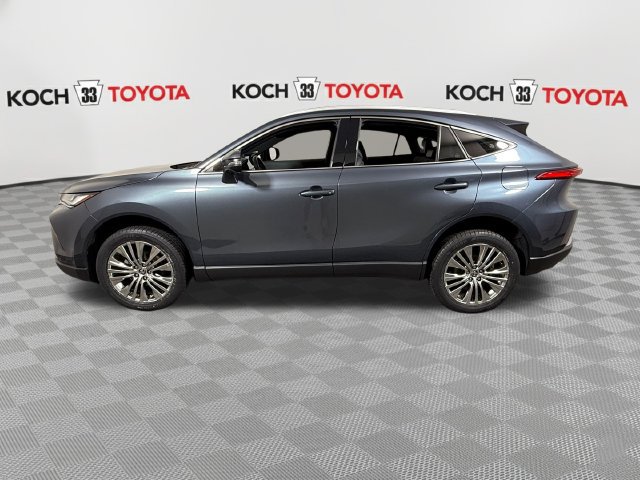 Used 2023 Toyota Venza Limited AWD/4WD image 4