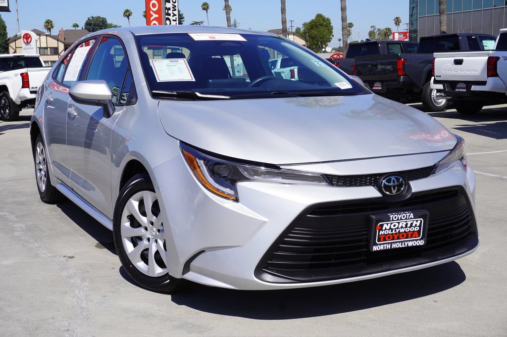 Certified 2024 Toyota Corolla LE FWD image 2