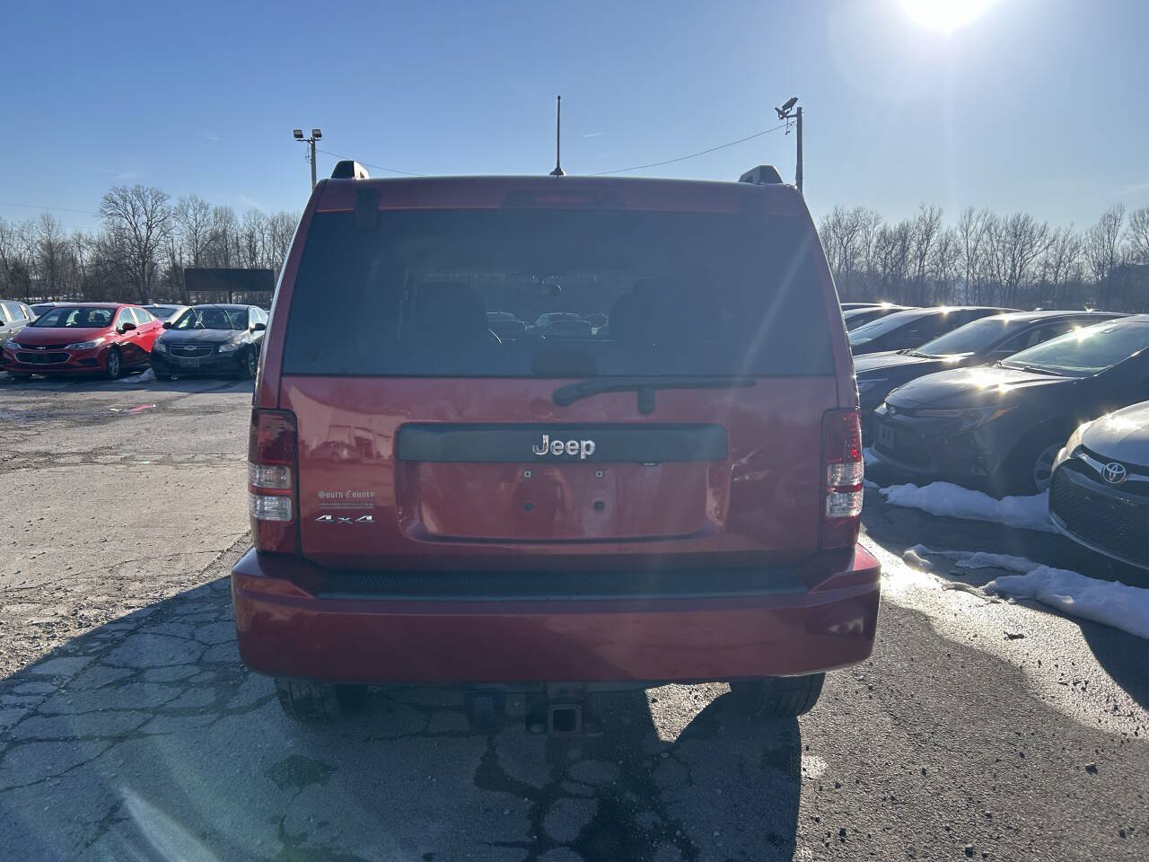 Used 2010 Jeep Liberty Sport w/ Popular Equipment Group AWD/4WD image 3