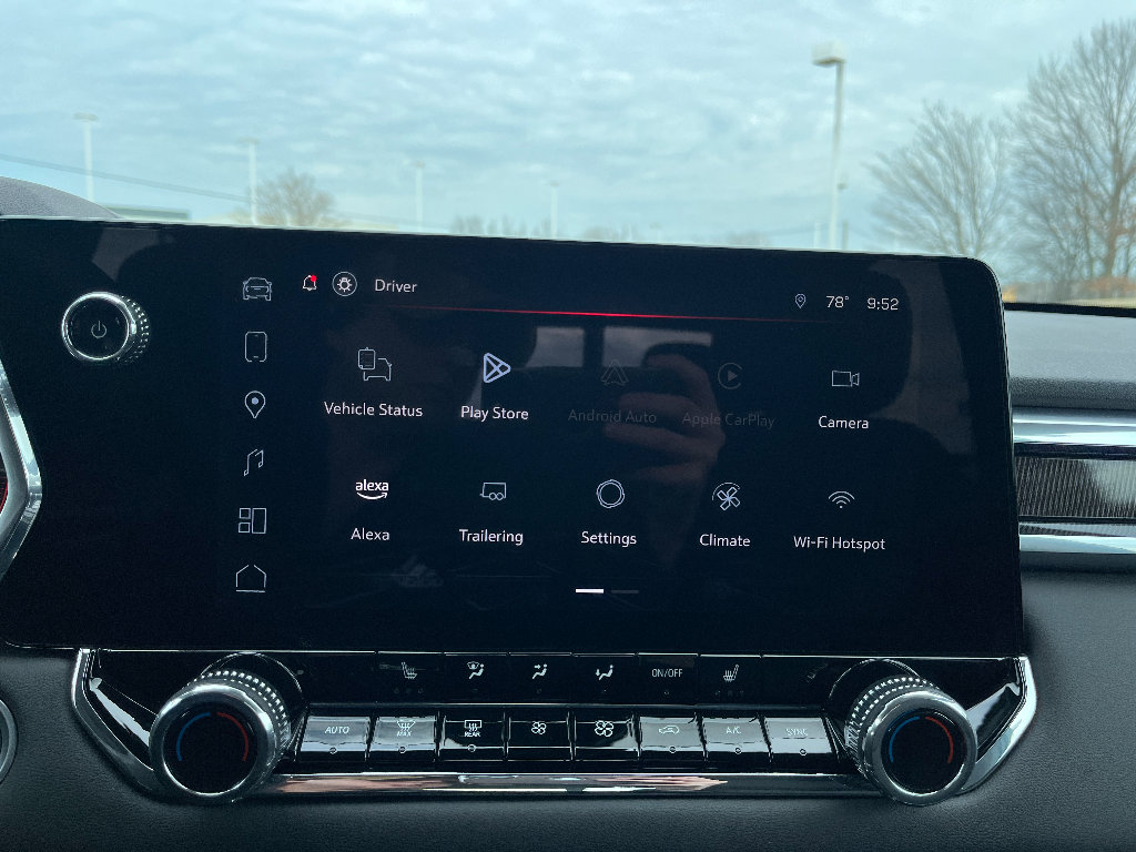 Used 2025 GMC Canyon Elevation w/ Convenience Package image 28