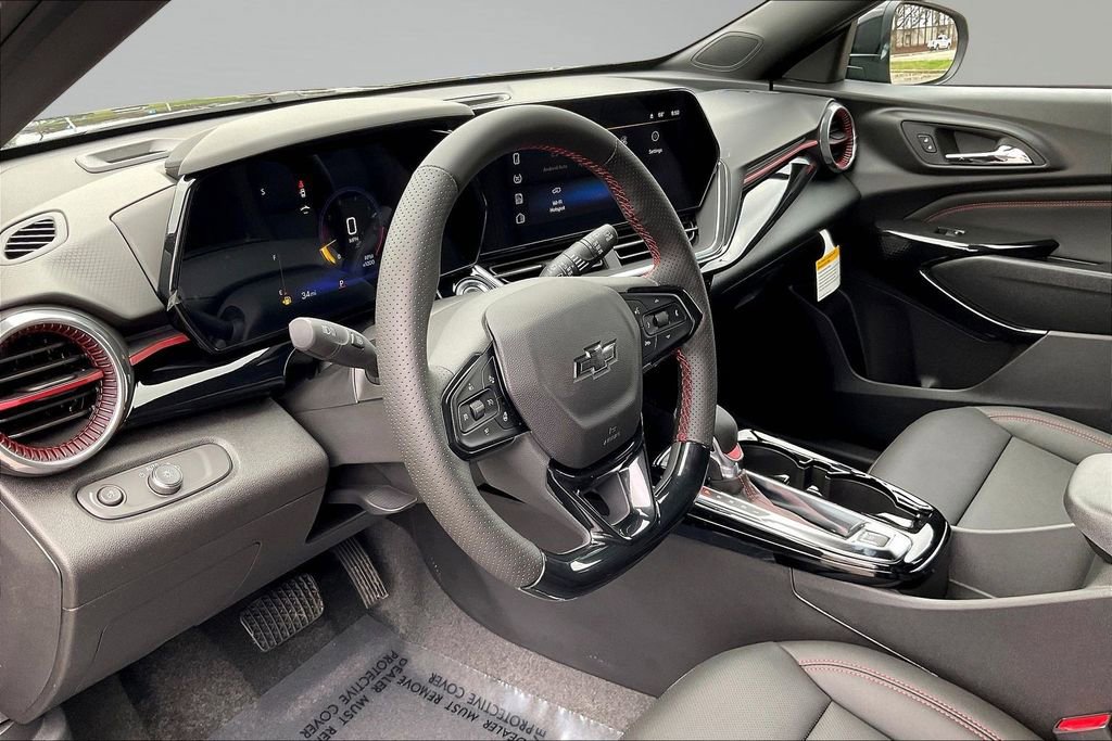 New 2026 Chevrolet Trax RS w/ Driver Confidence Package image 7