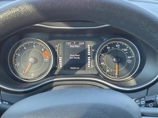 Used 2020 Jeep Cherokee Latitude FWD image 11