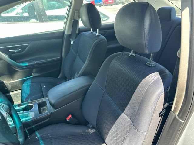Used 2016 Nissan Altima 2.5 S w/ Power Driver Seat Package FWD image 9