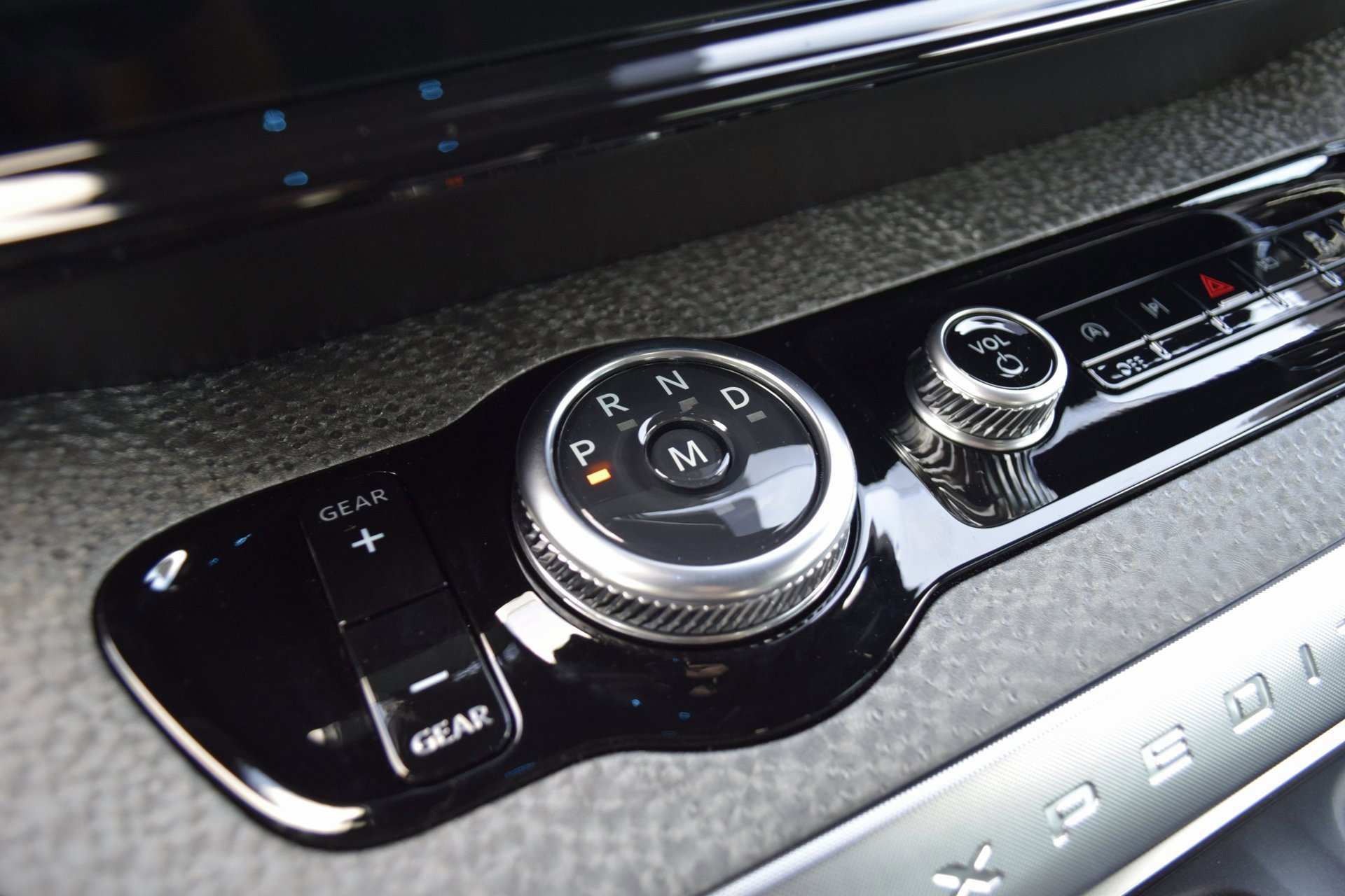 New 2025 Ford Expedition Tremor image 14