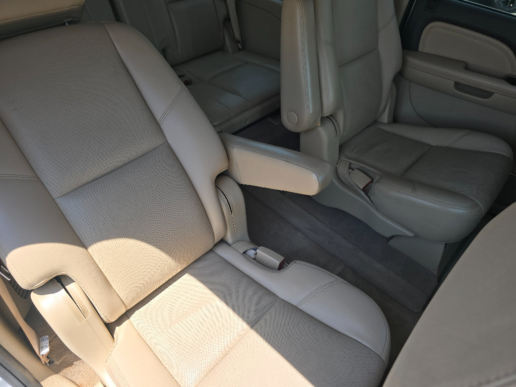 Used 2009 GMC Yukon XL Denali AWD/4WD image 20
