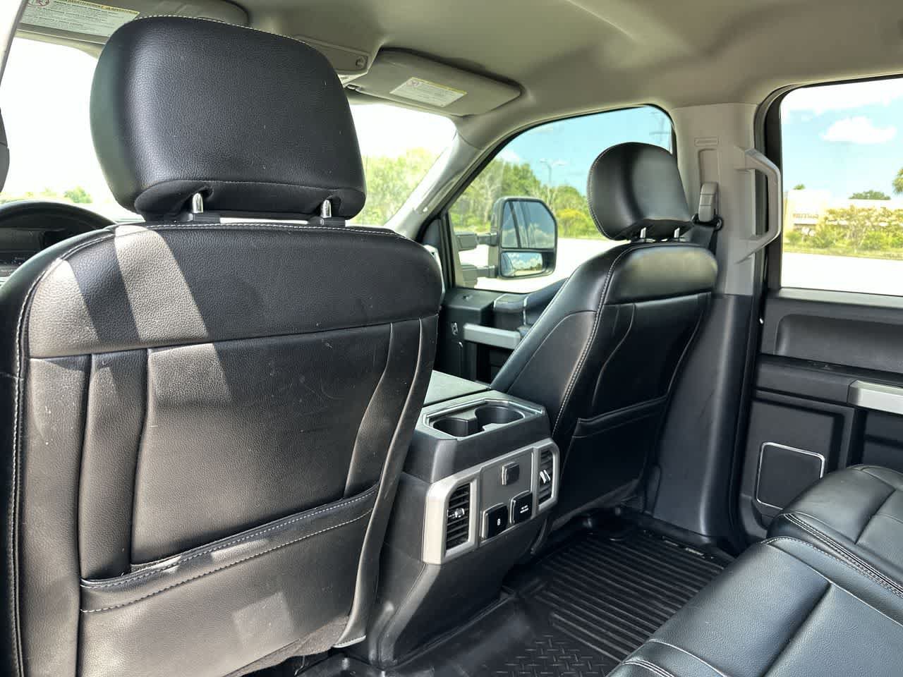 Used 2020 Ford F250 Lariat w/ Lariat Ultimate Package AWD/4WD image 17