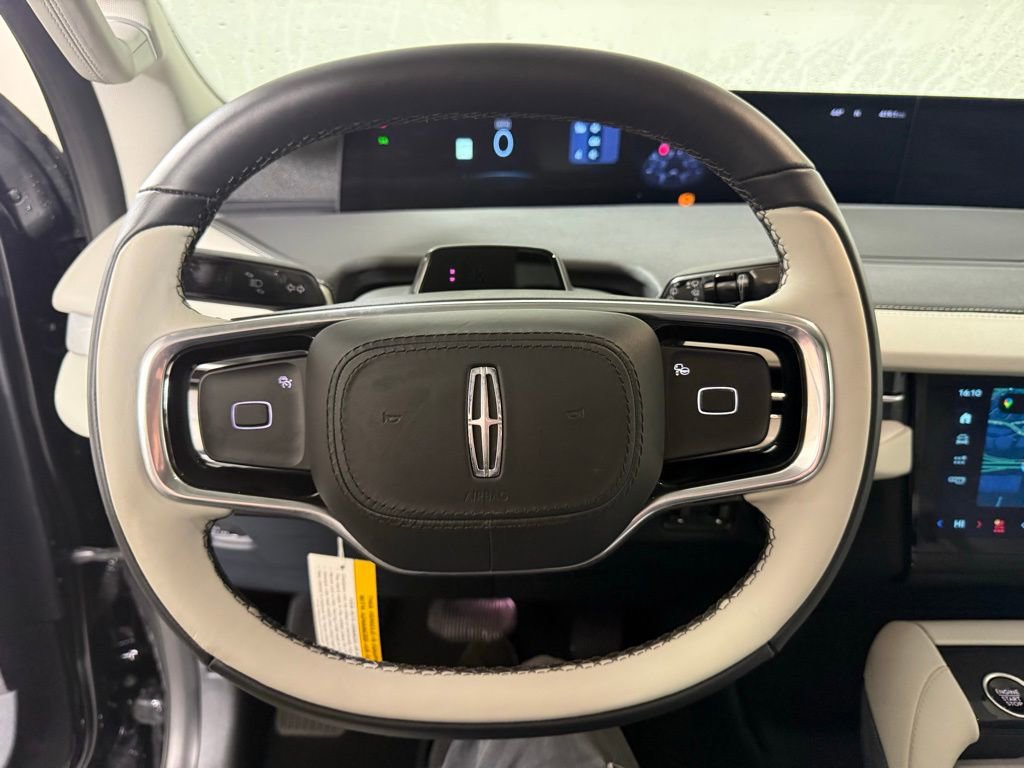 New 2025 Lincoln Navigator Reserve image 26