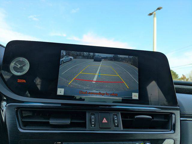 Certified 2023 Lexus ES 350 w/ Premium Package image 21