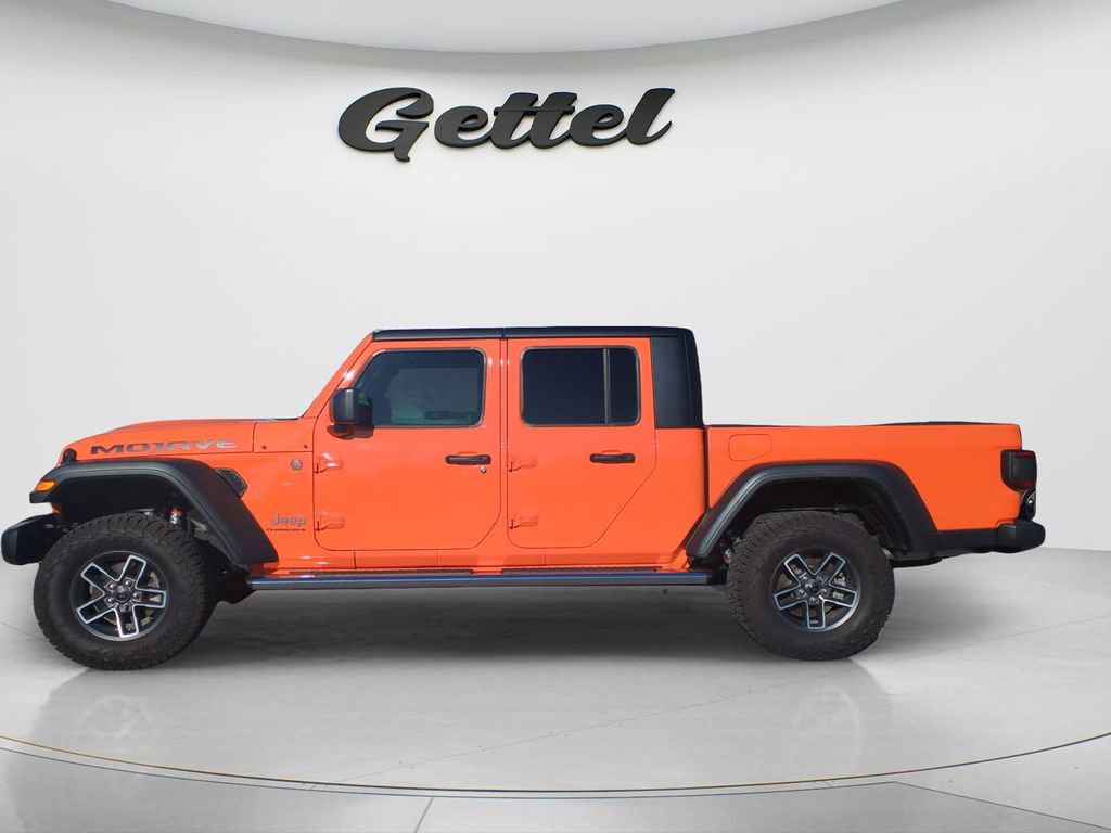Used 2025 Jeep Gladiator Mojave w/ Safety Group image 15