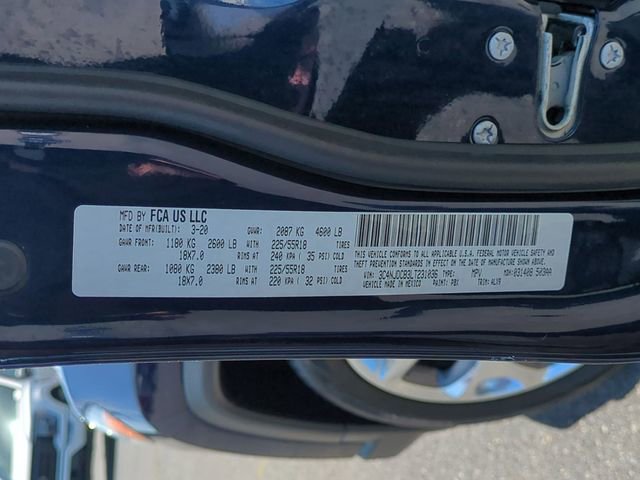 Used 2020 Jeep Compass Limited AWD/4WD image 38