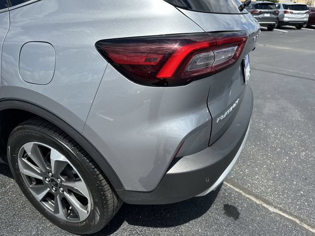 Used 2024 Ford Escape Platinum AWD/4WD image 37