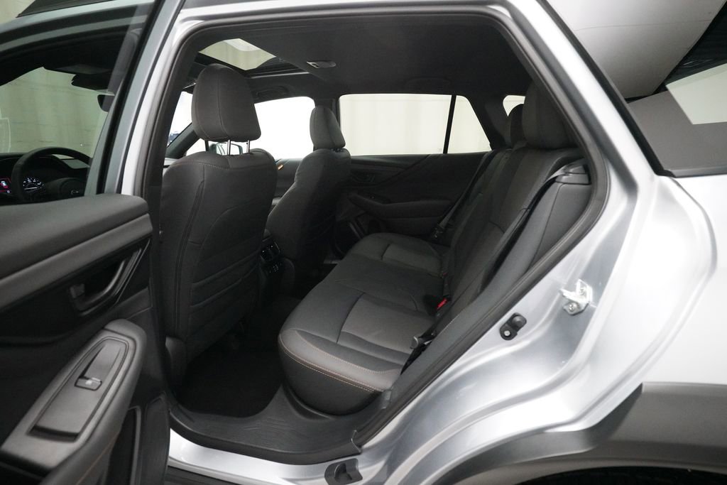 Certified 2025 Subaru Outback Wilderness AWD/4WD image 17