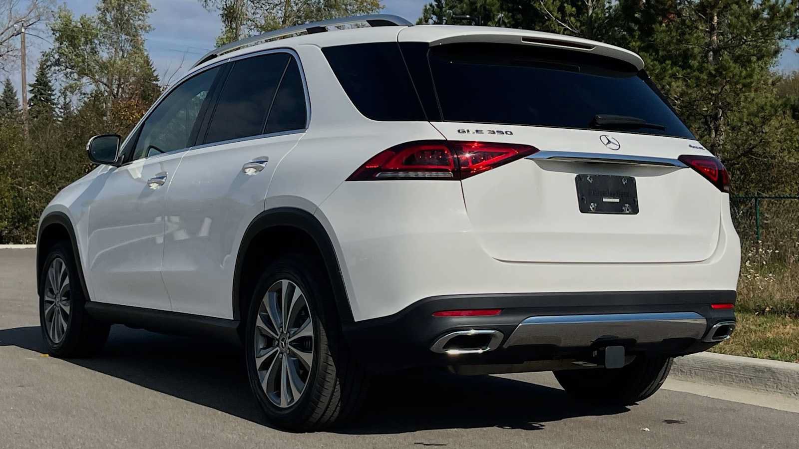 Used 2020 Mercedes-Benz GLE 350 4MATIC image 18