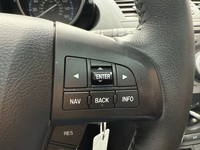 Used 2012 MAZDA MAZDA3 i Grand Touring w/ Tech Pkg image 11