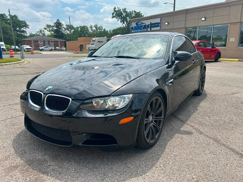 Used 2011 BMW M3 Convertible RWD image 1
