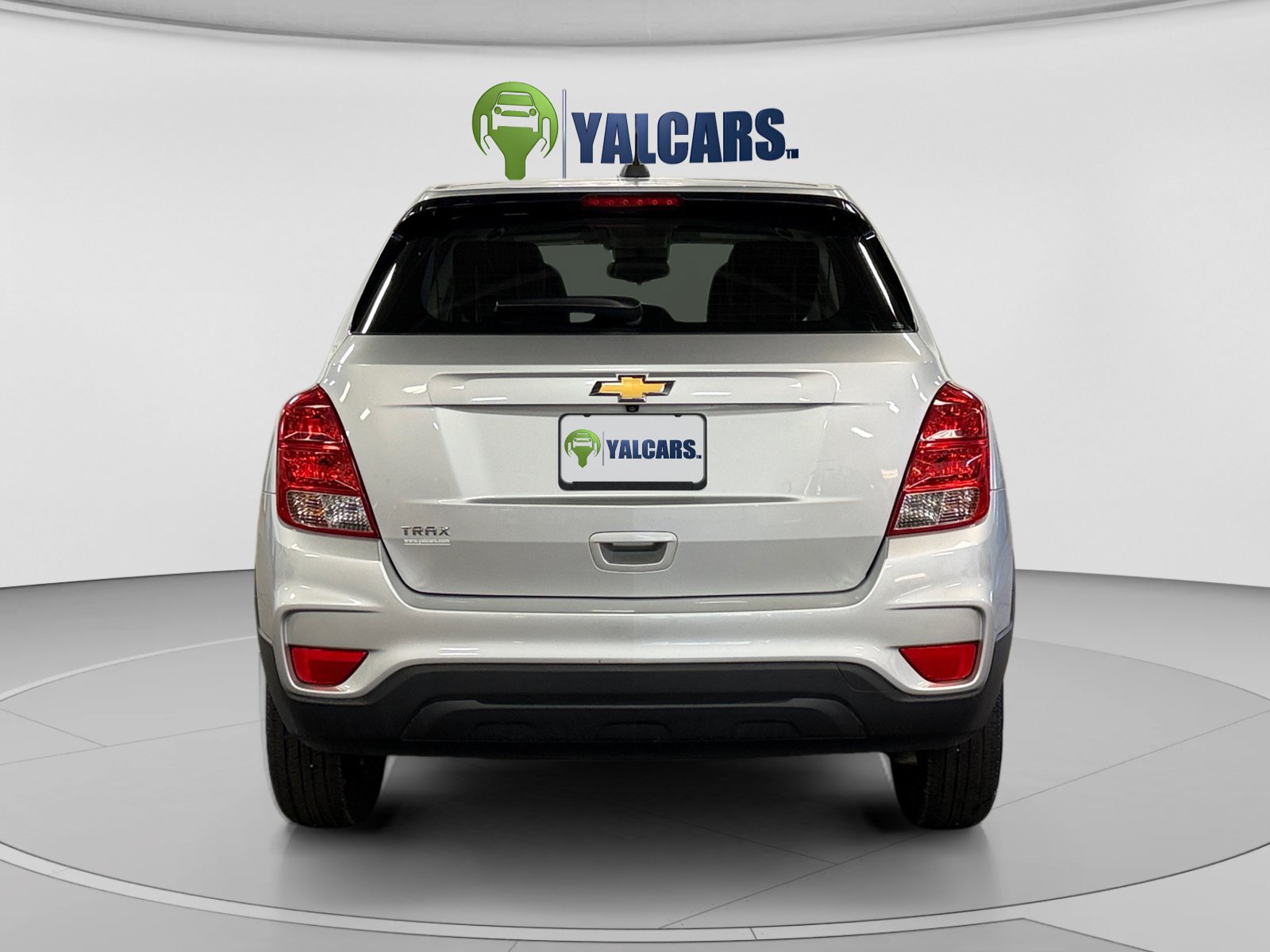 Used 2018 Chevrolet Trax LS FWD image 4