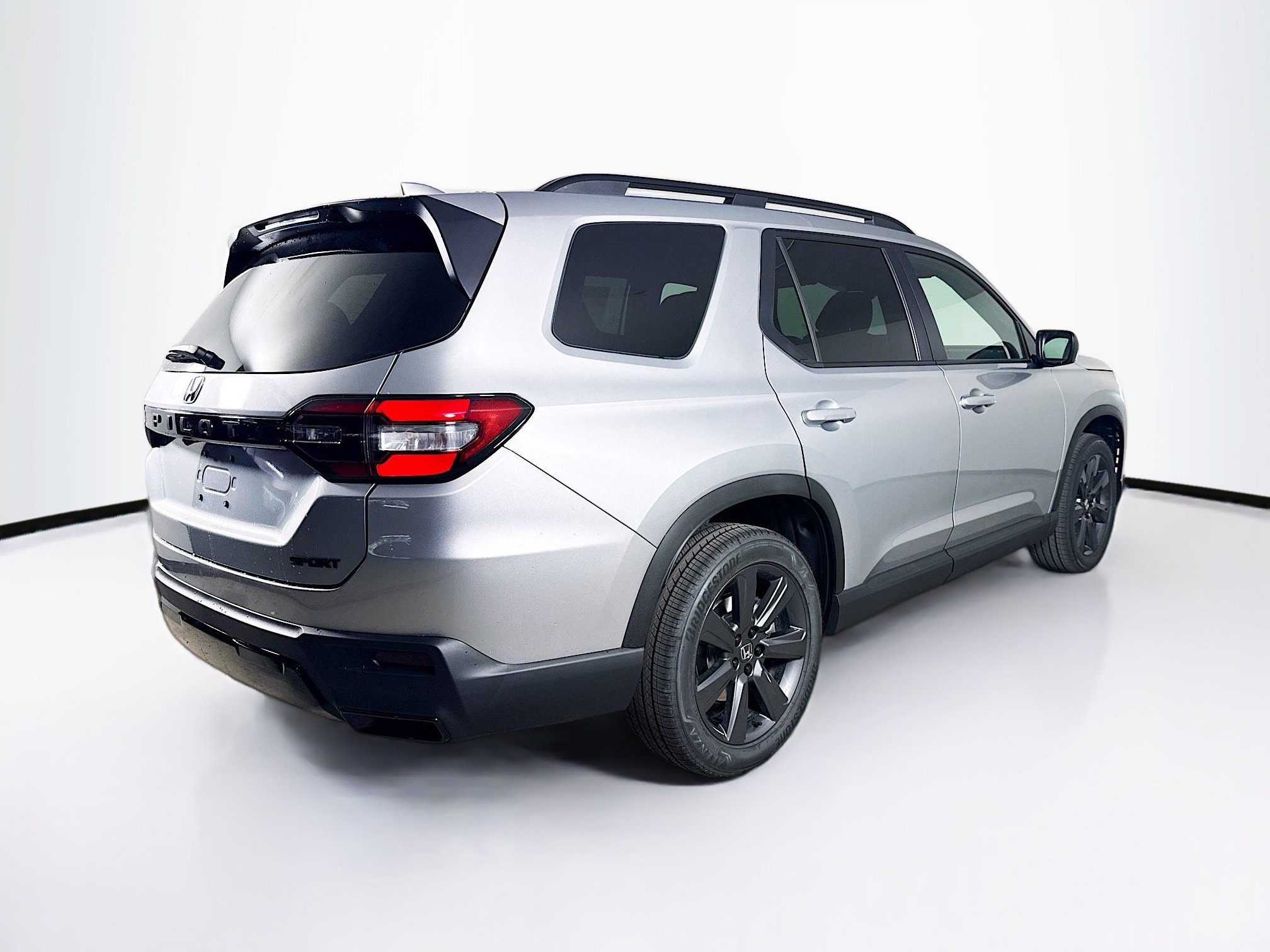 New 2026 Honda Pilot Sport image 32