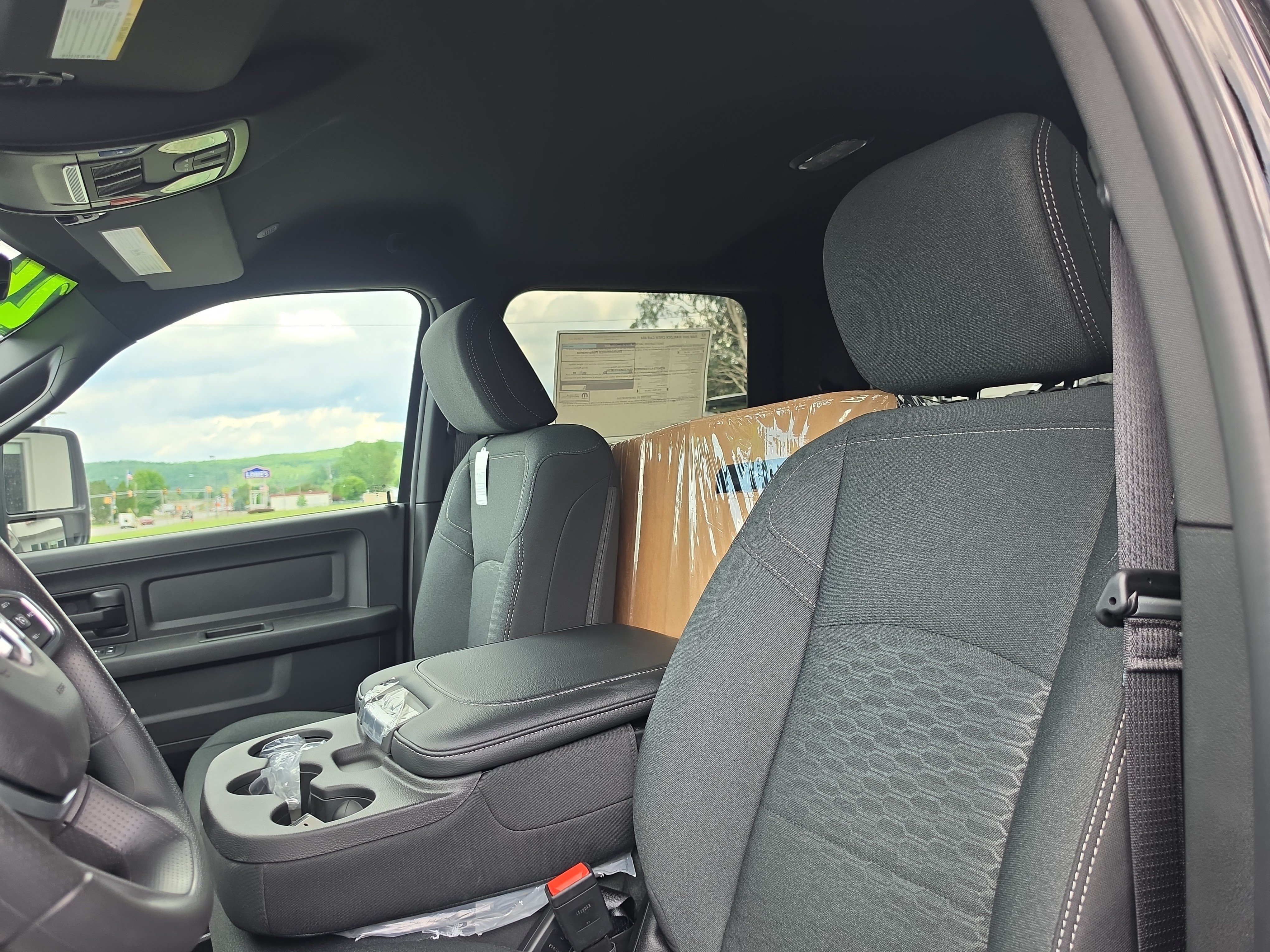 New 2026 RAM 2500 Warlock AWD/4WD image 13