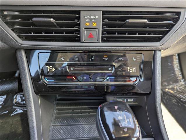 New 2026 Volkswagen Jetta SE FWD image 19