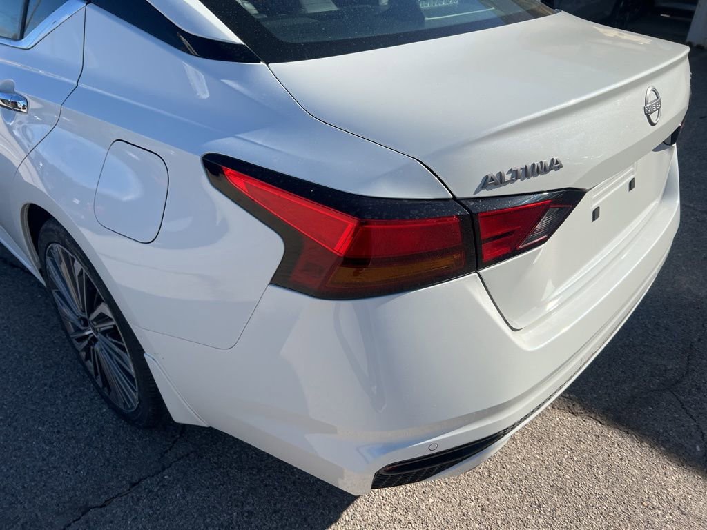 Certified 2024 Nissan Altima 2.5 SL image 35