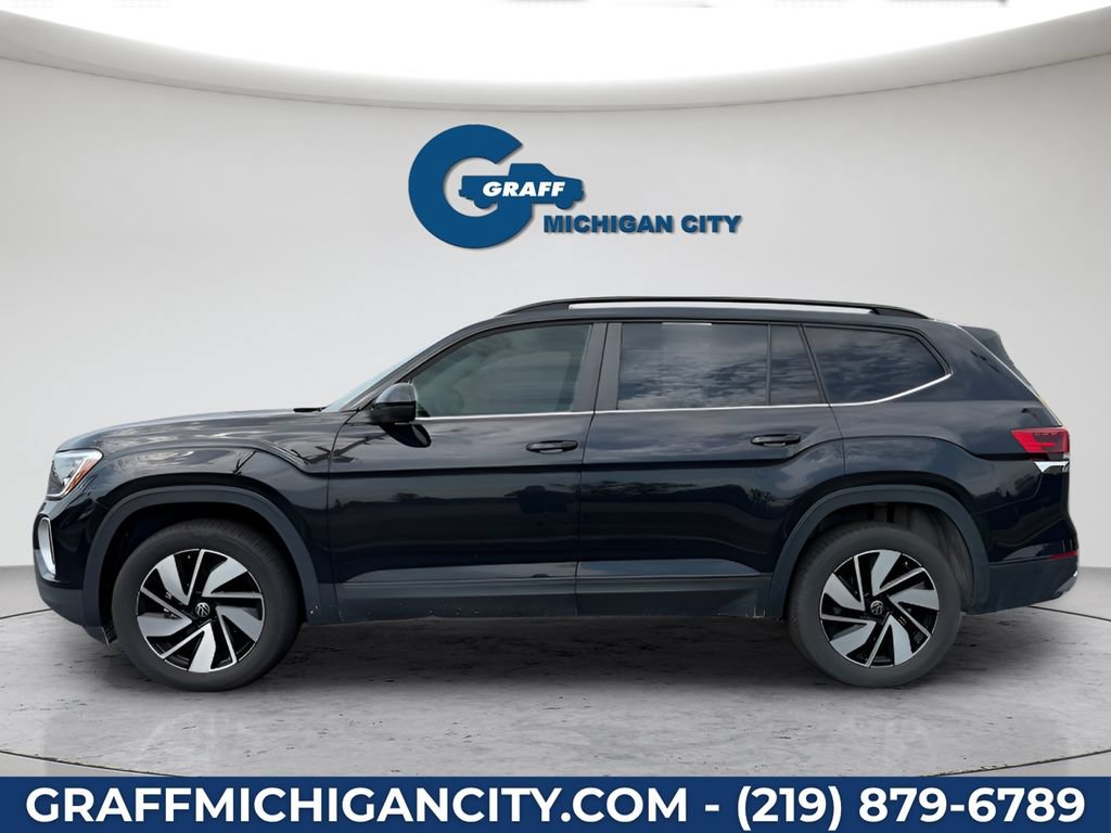 Used 2026 Volkswagen Atlas SE AWD/4WD image 2