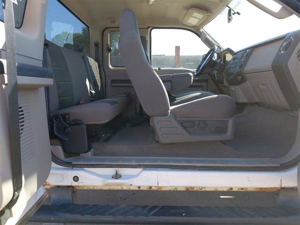Used 2010 Ford F250 XLT image 10