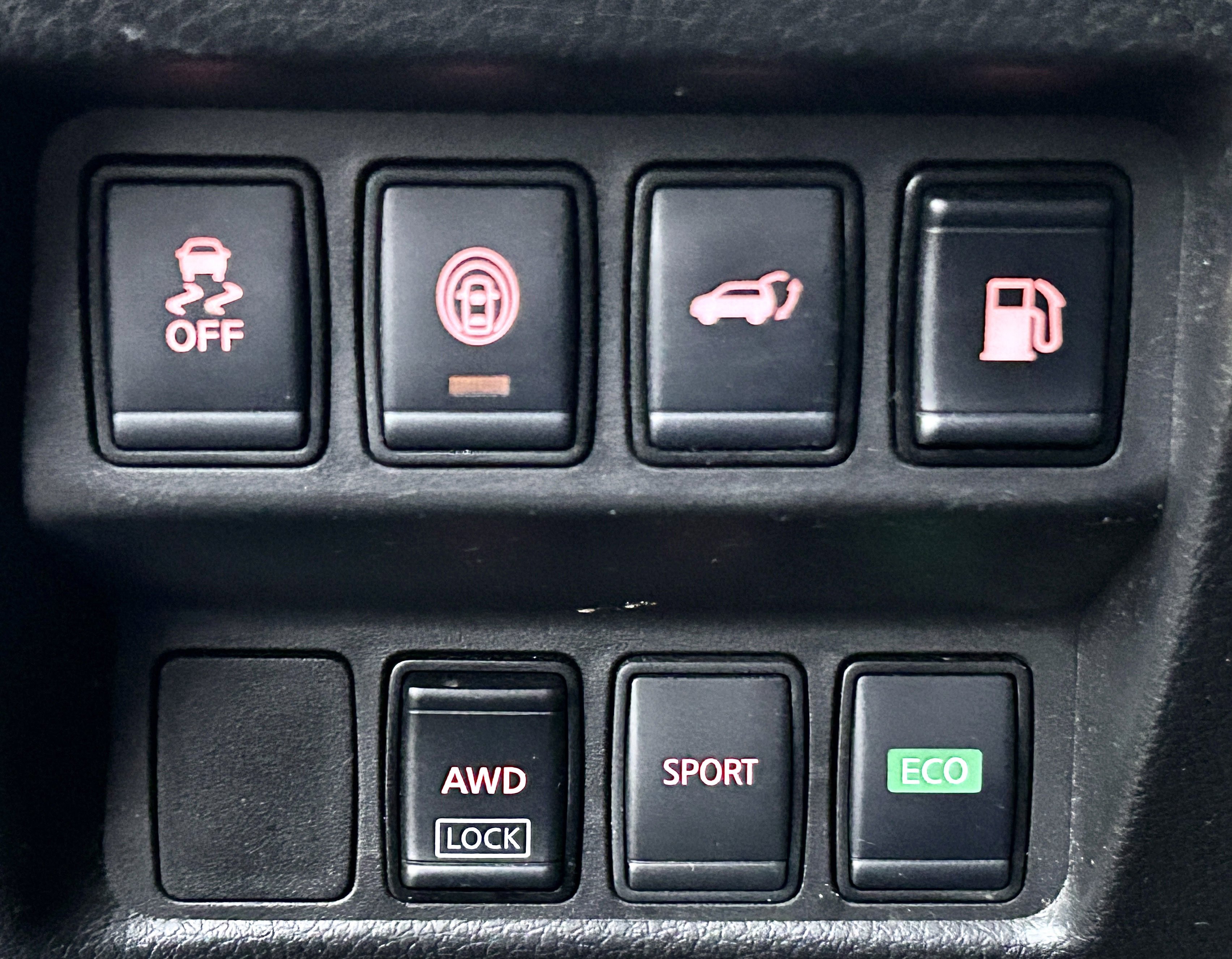 Used 2020 Nissan Rogue SV image 24