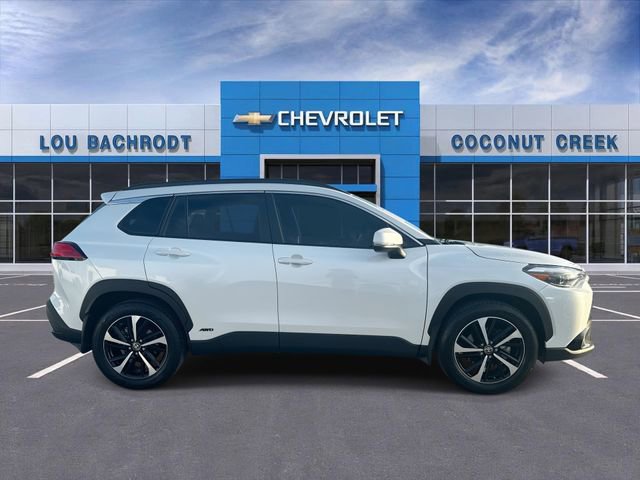 Used 2024 Toyota Corolla Cross XSE w/ Convenience Package image 9